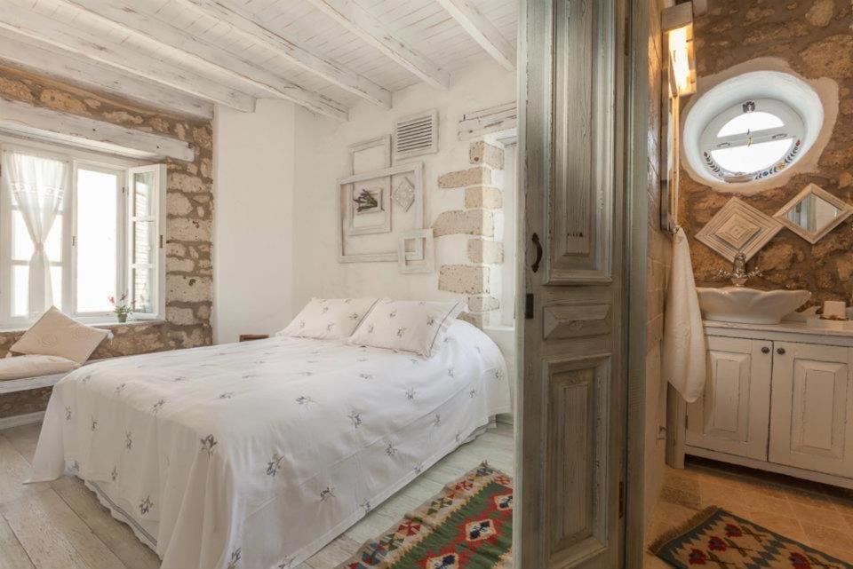 Yukari Sokak Vip Butik Otel Alaçatı Eksteriør billede