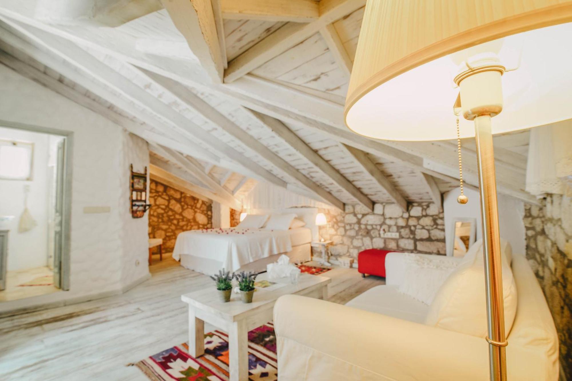 Yukari Sokak Vip Butik Otel Alaçatı Eksteriør billede